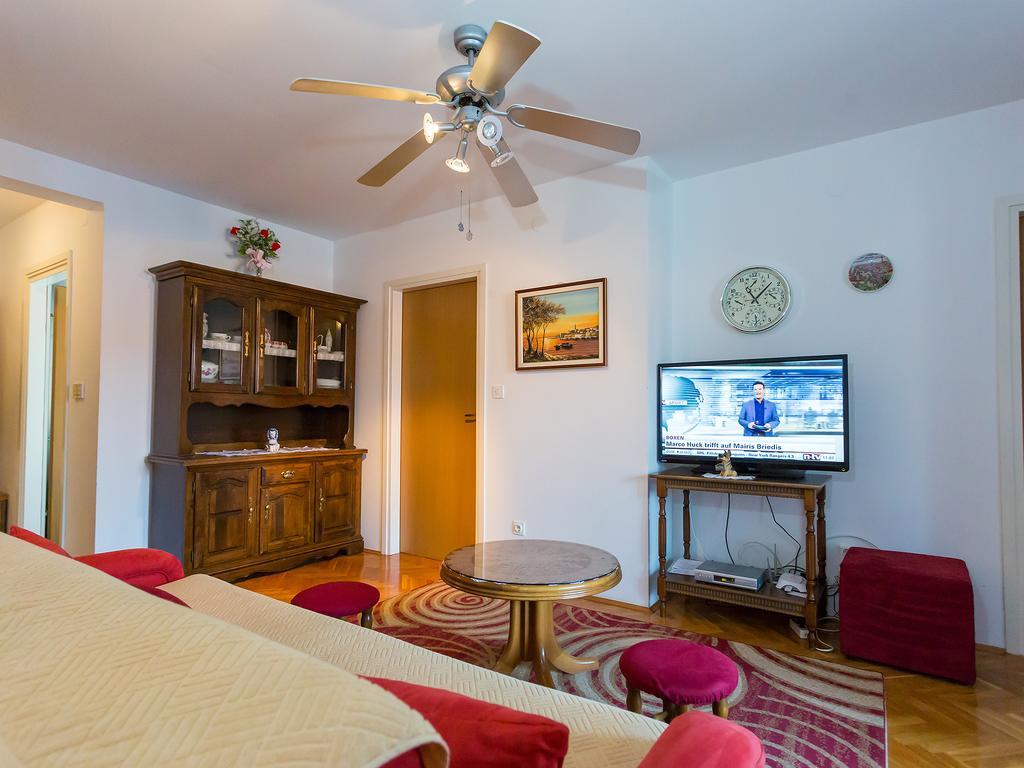 Apartment Ivka Porec Bagian luar foto